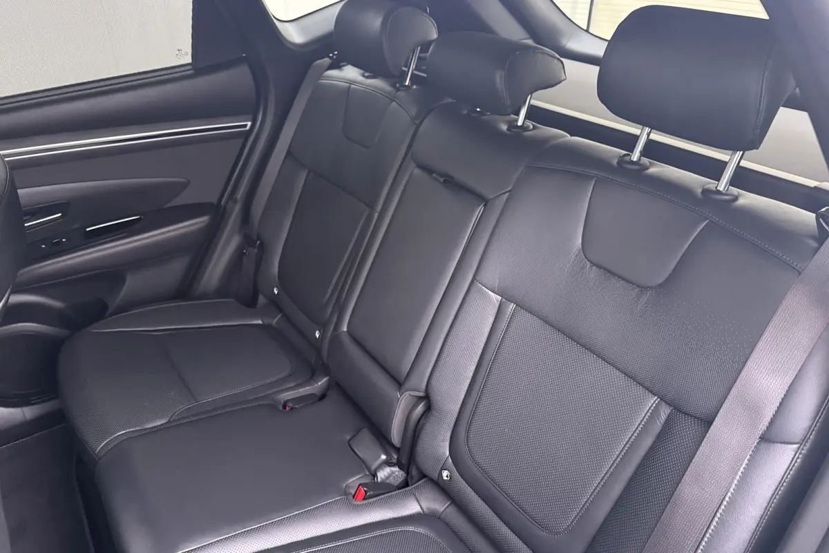 1.6 T-GDI PHEV Premium 4WD 360* Camera Memory Adapt.Cruise