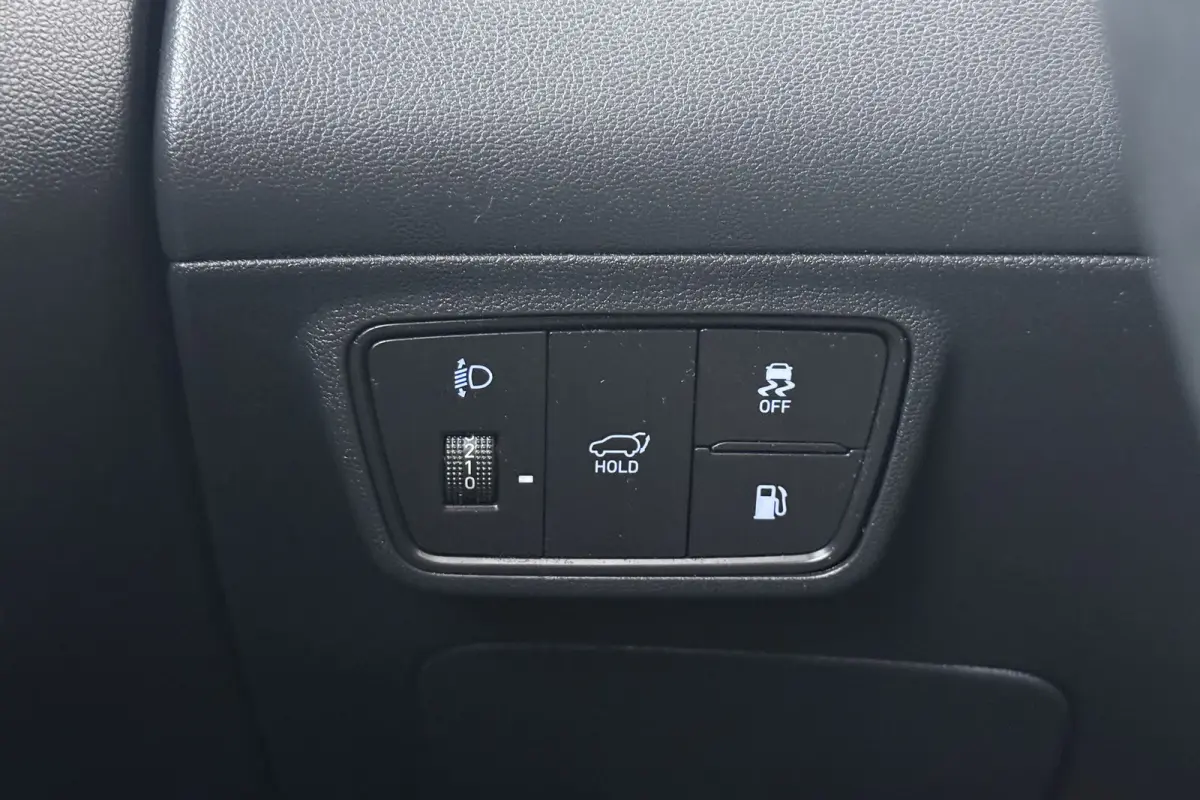 1.6 T-GDI PHEV Premium 4WD 360* Camera Memory Adapt.Cruise