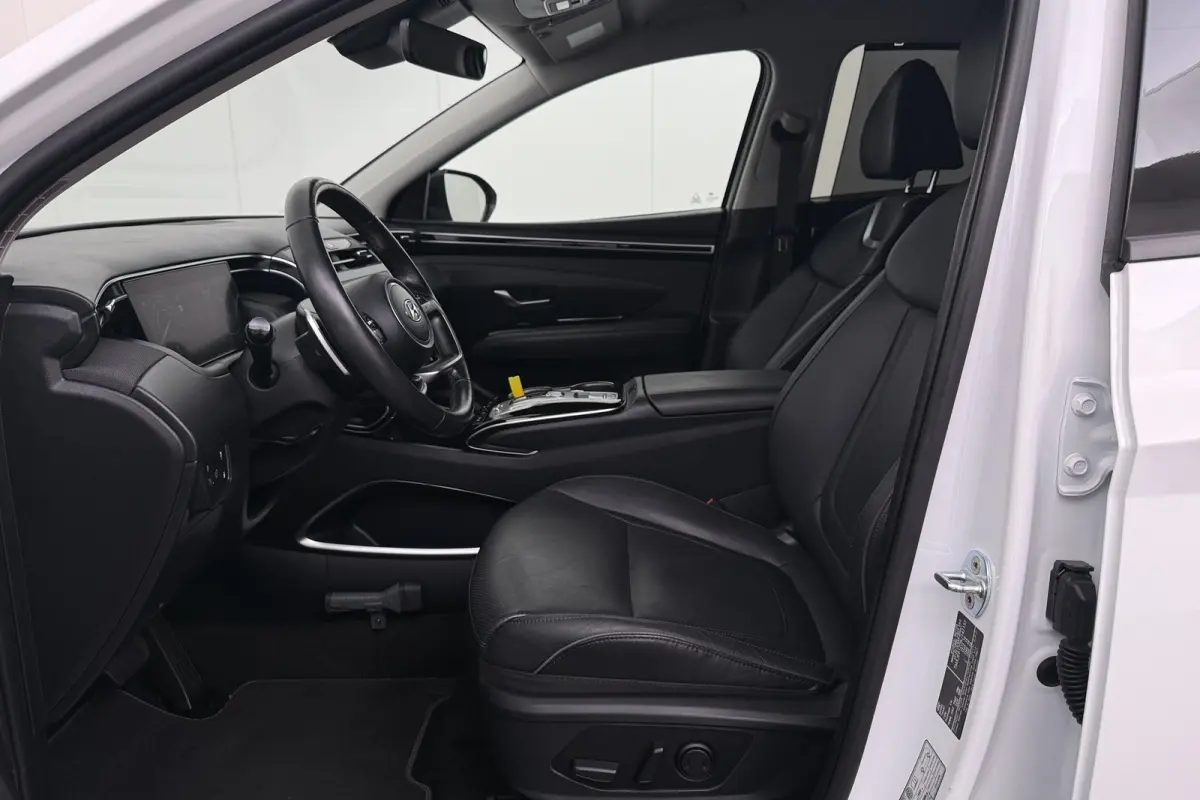 1.6 T-GDI PHEV Premium 4WD 360* Camera Memory Adapt.Cruise