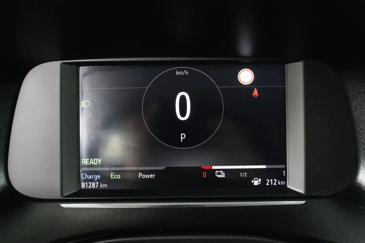 Elegance 50 kWh | SOH 90% | Navigatie | Parkeersensoren | Stoel & Stoelverwarming | Climate Control | Cruise Control | Apple Carplay & Android Auto |