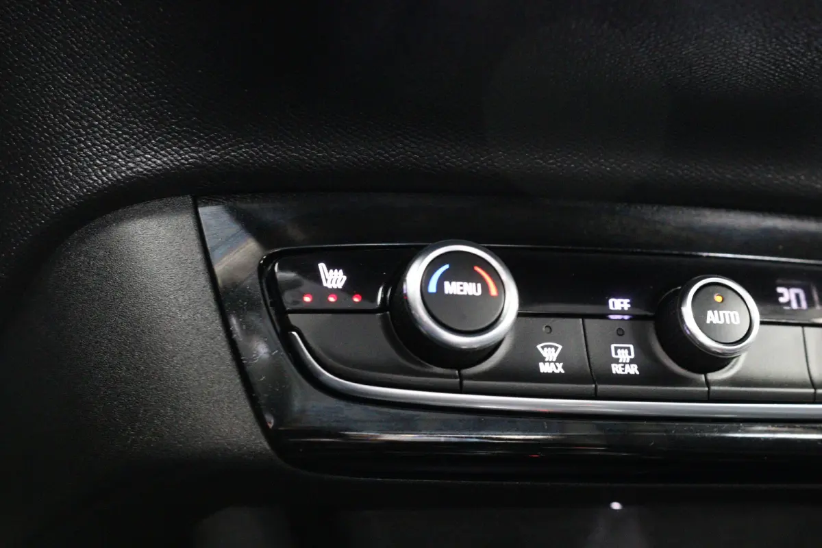 Elegance 50 kWh | SOH 90% | Navigatie | Parkeersensoren | Stoel & Stoelverwarming | Climate Control | Cruise Control | Apple Carplay & Android Auto |