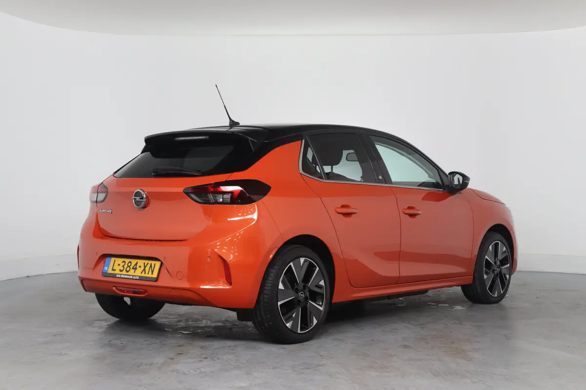 Elegance 50 kWh | SOH 90% | Navigatie | Parkeersensoren | Stoel & Stoelverwarming | Climate Control | Cruise Control | Apple Carplay & Android Auto |