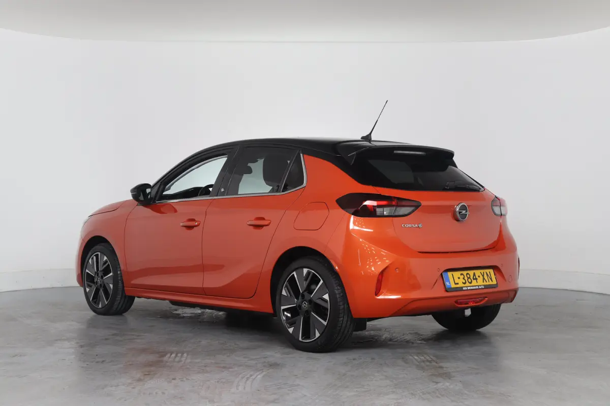 Elegance 50 kWh | SOH 90% | Navigatie | Parkeersensoren | Stoel & Stoelverwarming | Climate Control | Cruise Control | Apple Carplay & Android Auto |