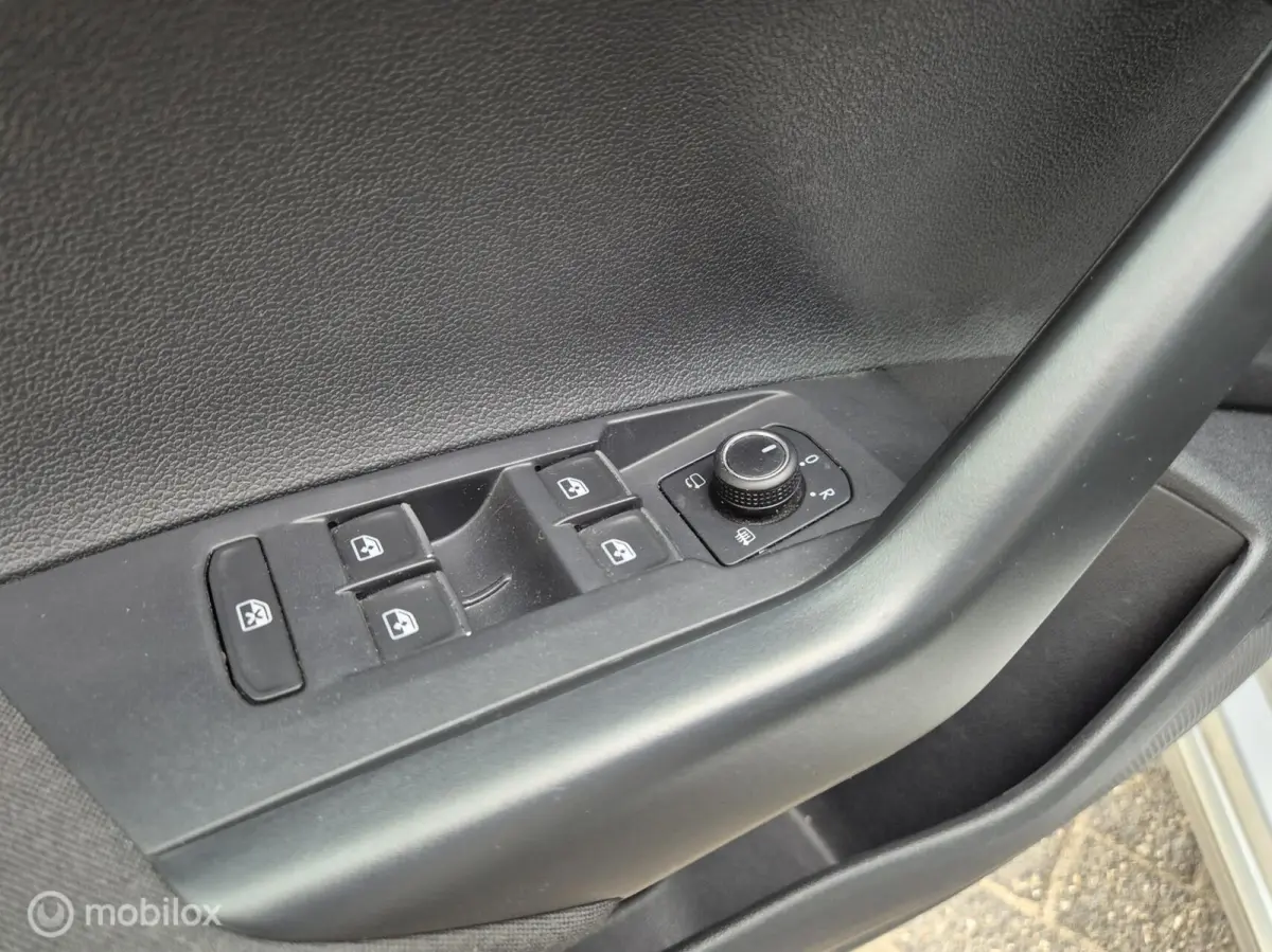 1.0 TSI Highline |Navi| Stoelverw|Clima|