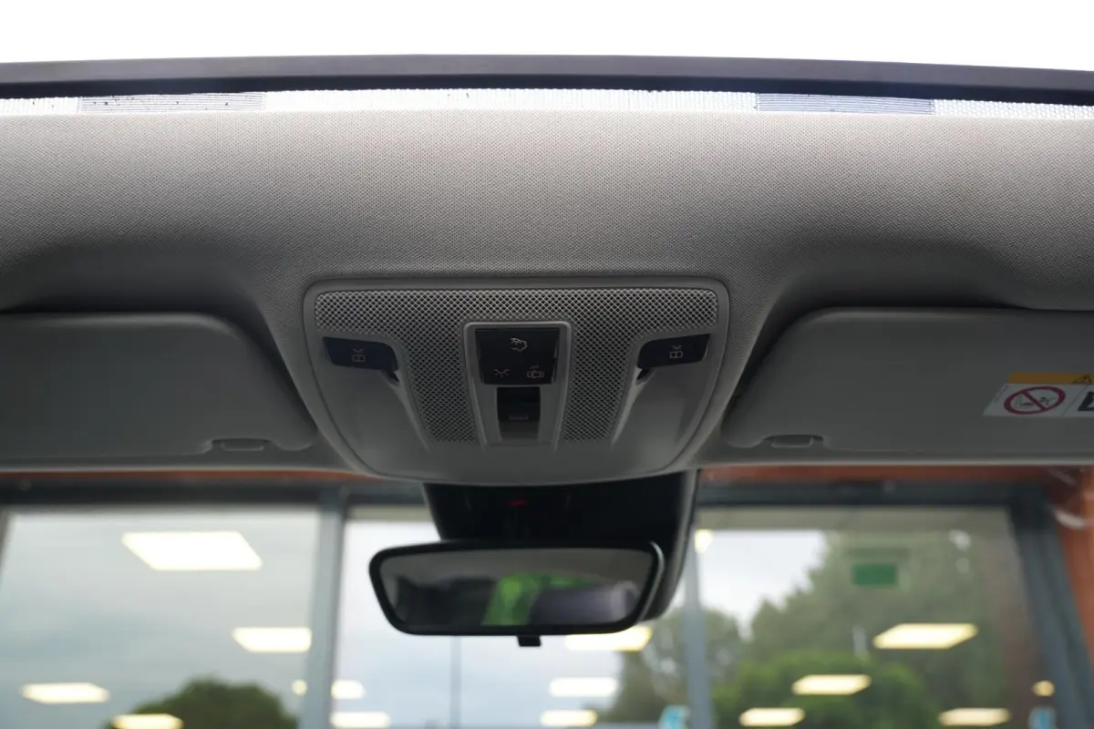 180 Business Solution Pano Led