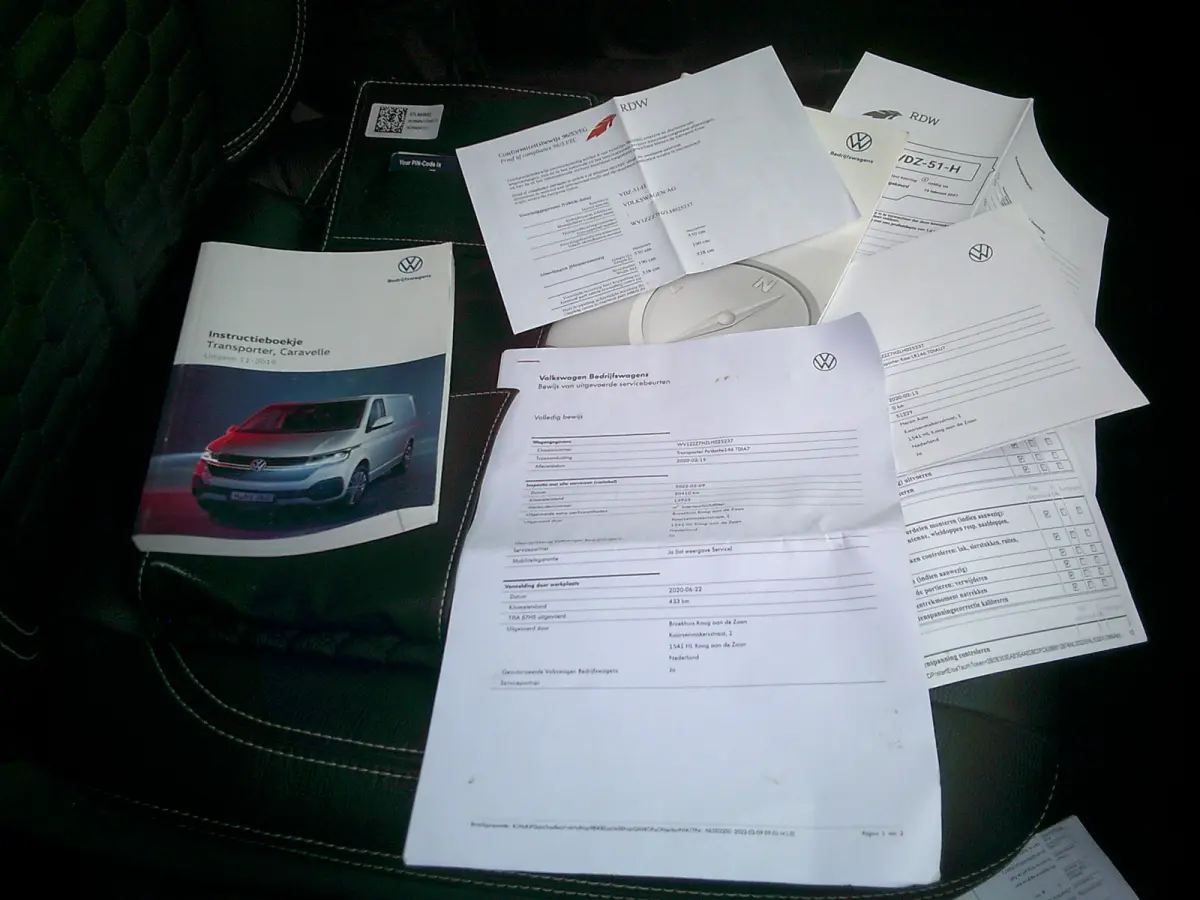 2.0 TDI L2H1 28 Bulli VOORZIEN VAN AIRCO+CRUISE+NAVIGATIE !!!!