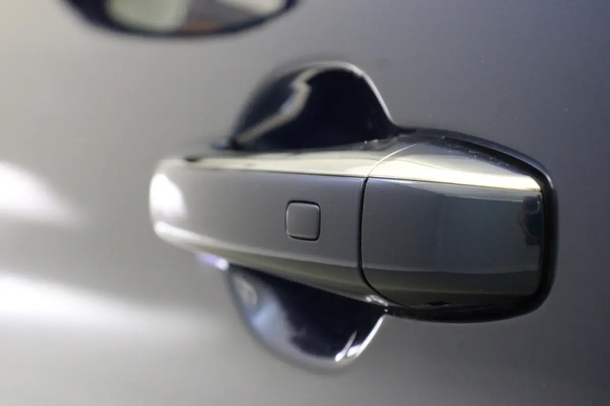 Estate 1.6 E-Tech Plug-In Hybrid 160 Business Zen - Digitaal Cockpit, Carplay, Camera