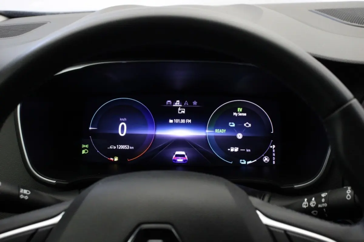 Estate 1.6 E-Tech Plug-In Hybrid 160 Business Zen - Digitaal Cockpit, Carplay, Camera