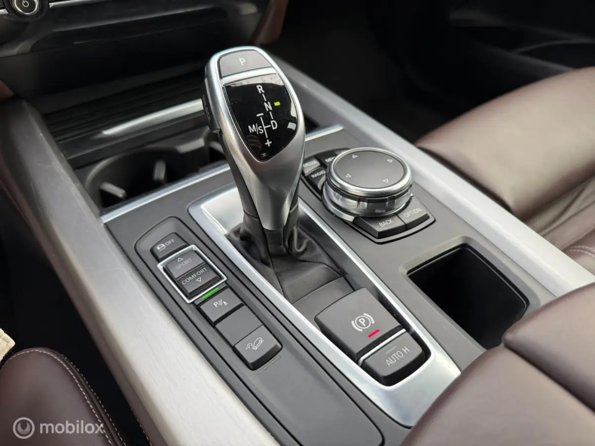 xDrive40d M-Sport | ACC | Pano | HUD | 360° | HK