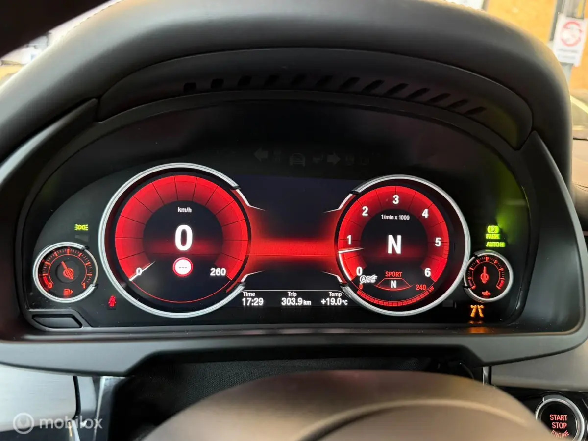 xDrive40d M-Sport | ACC | Pano | HUD | 360° | HK