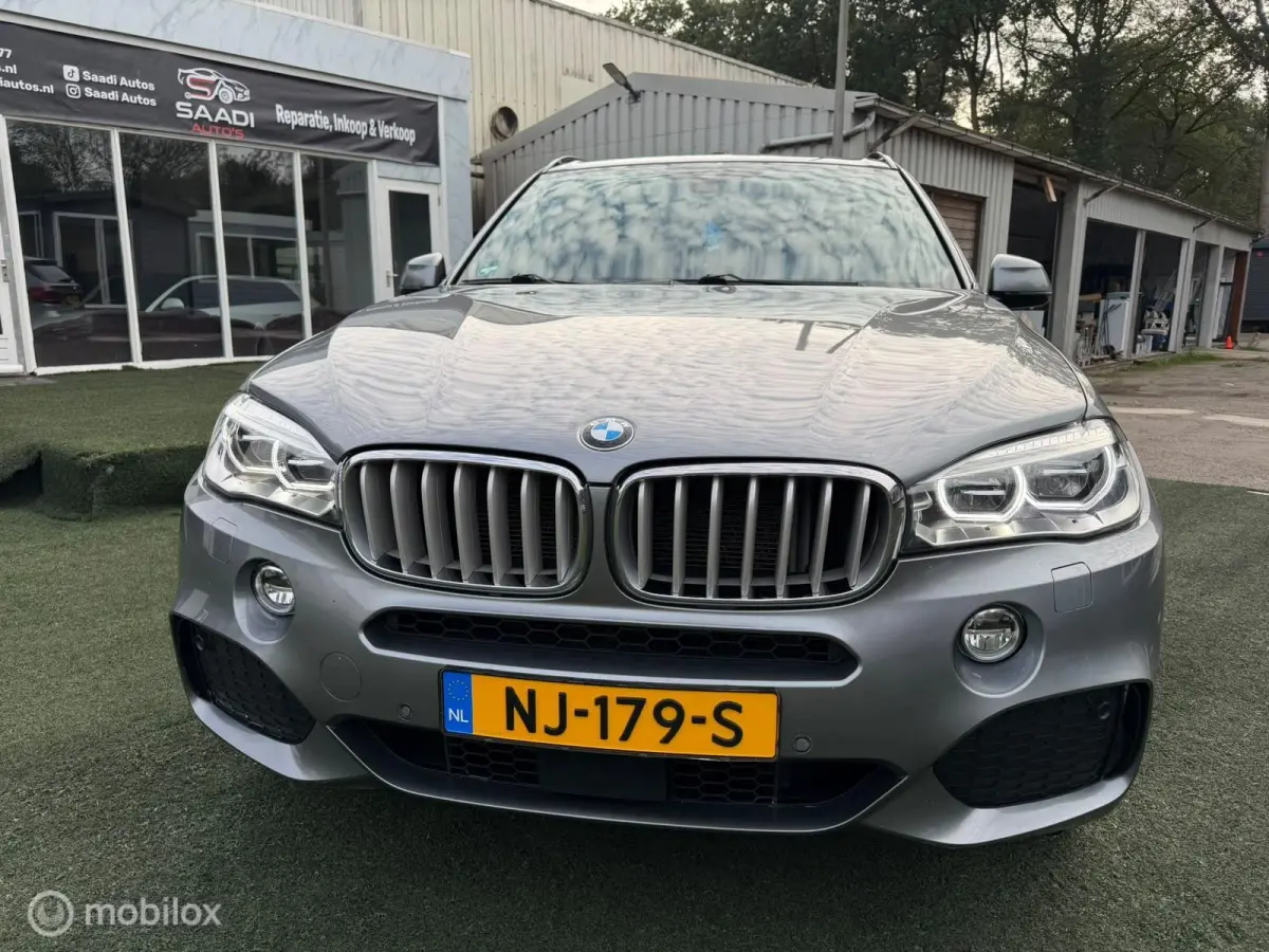 xDrive40d M-Sport | ACC | Pano | HUD | 360° | HK