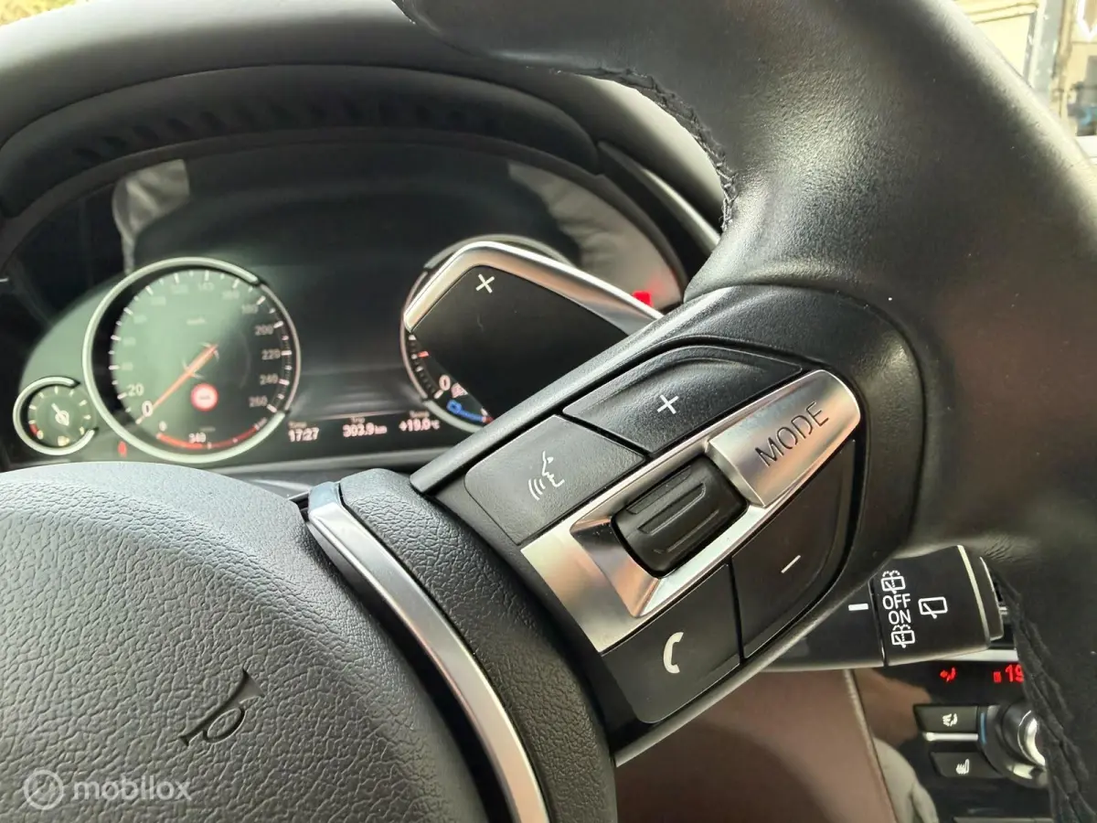 xDrive40d M-Sport | ACC | Pano | HUD | 360° | HK