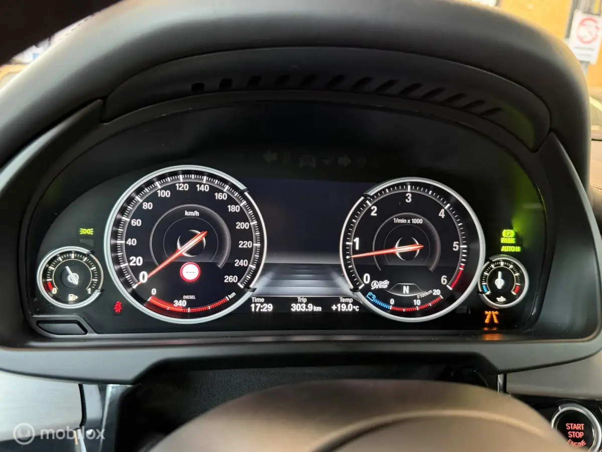 xDrive40d M-Sport | ACC | Pano | HUD | 360° | HK