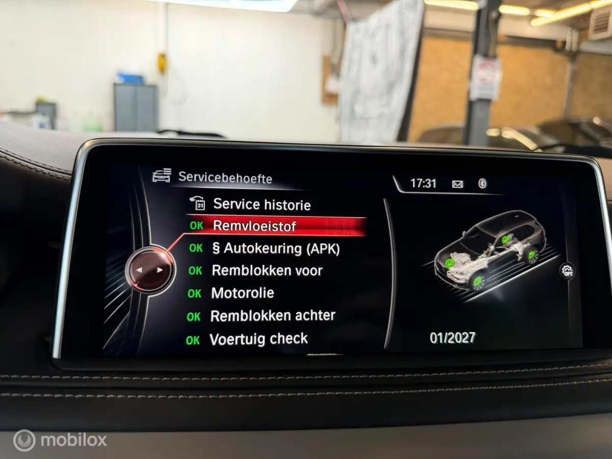 xDrive40d M-Sport | ACC | Pano | HUD | 360° | HK