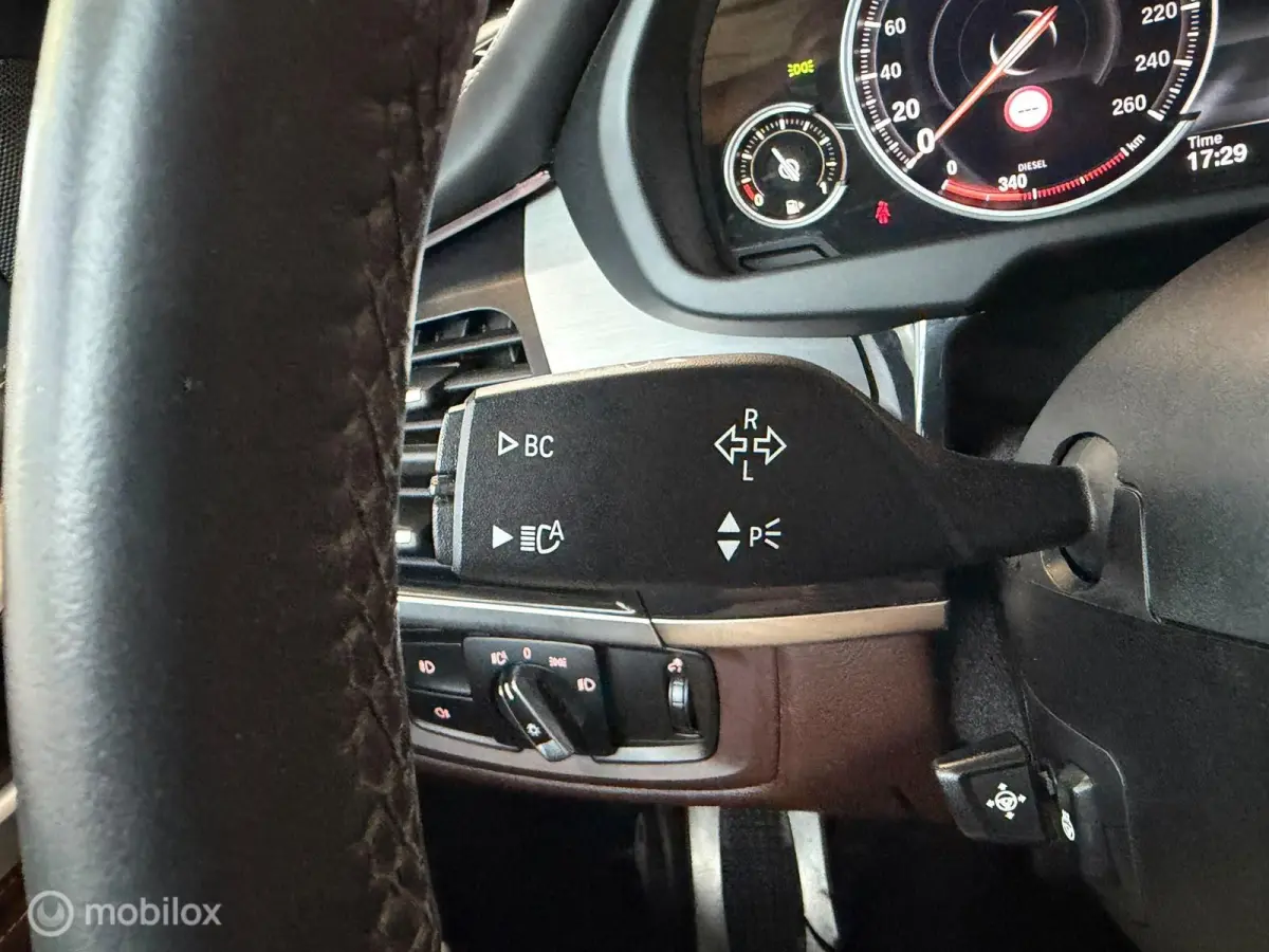 xDrive40d M-Sport | ACC | Pano | HUD | 360° | HK