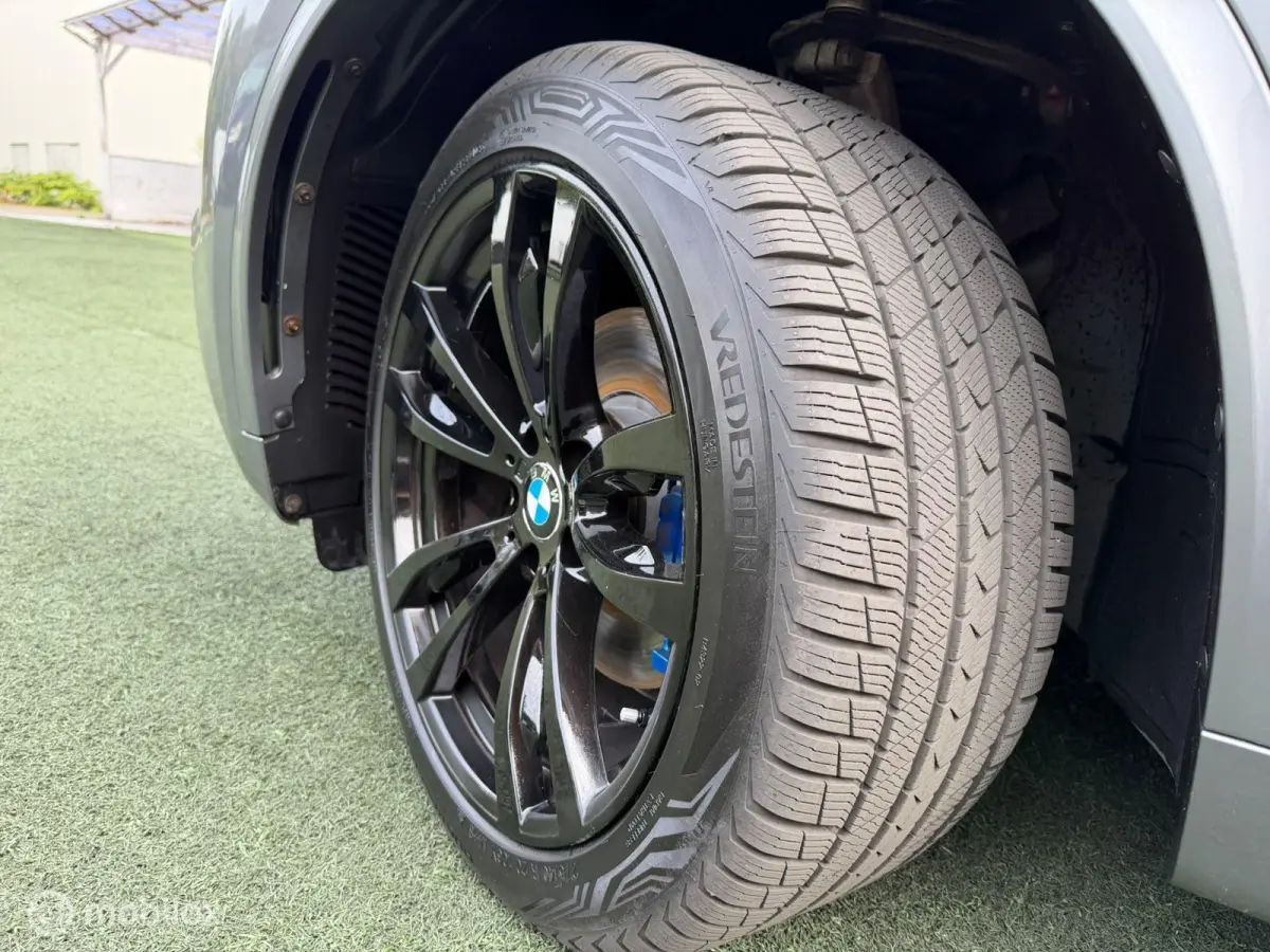 xDrive40d M-Sport | ACC | Pano | HUD | 360° | HK