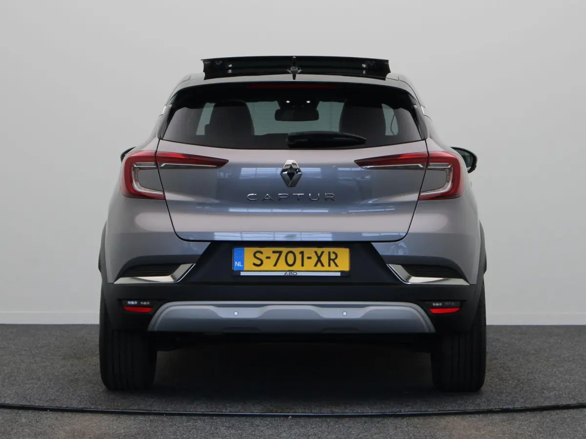 1.3 mild hybrid 140 techno | Schuif en Kanteldak | Navigatie | Achteruitrijcamera | Climate Control |