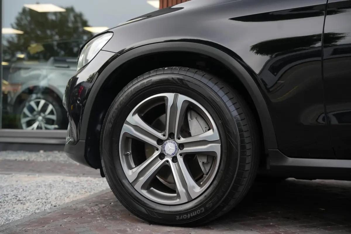 250 d 4MATIC Prestige Panoramadak Leer Stoelverwarming PDC 17''LM