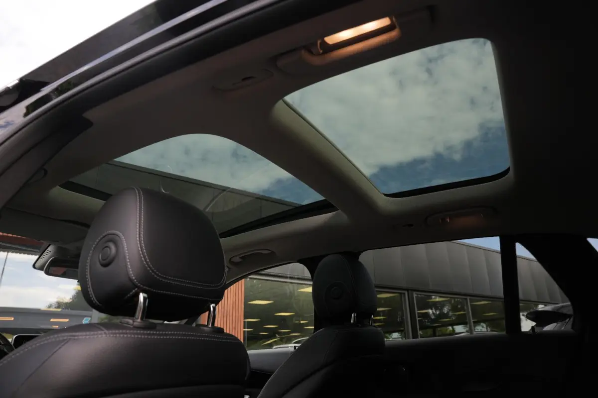 250 d 4MATIC Prestige Panoramadak Leer Stoelverwarming PDC 17''LM