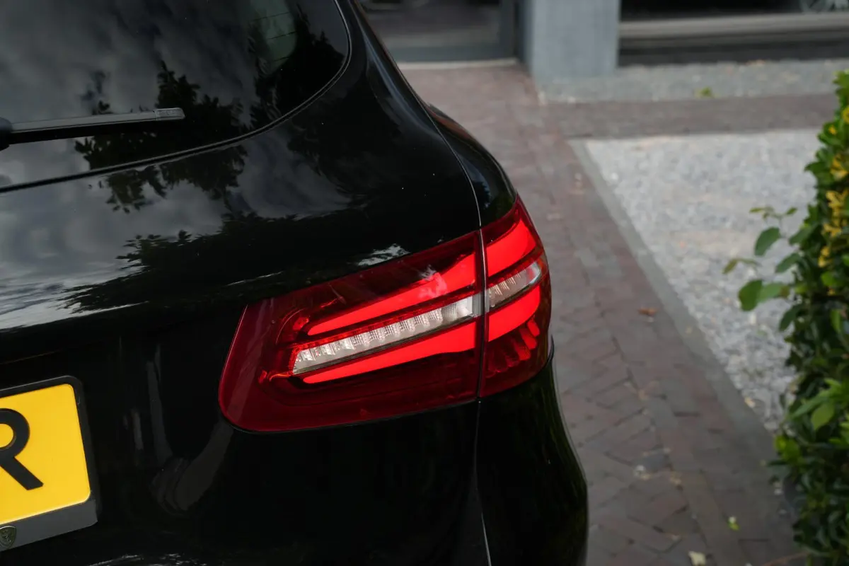 250 d 4MATIC Prestige Panoramadak Leer Stoelverwarming PDC 17''LM