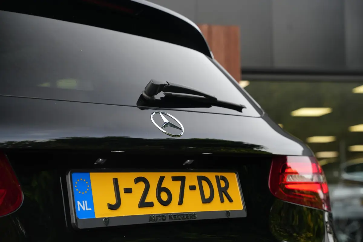 250 d 4MATIC Prestige Panoramadak Leer Stoelverwarming PDC 17''LM