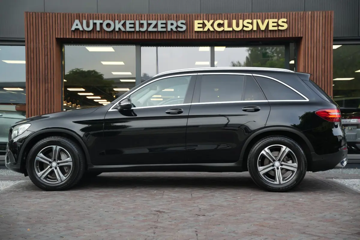250 d 4MATIC Prestige Panoramadak Leer Stoelverwarming PDC 17''LM