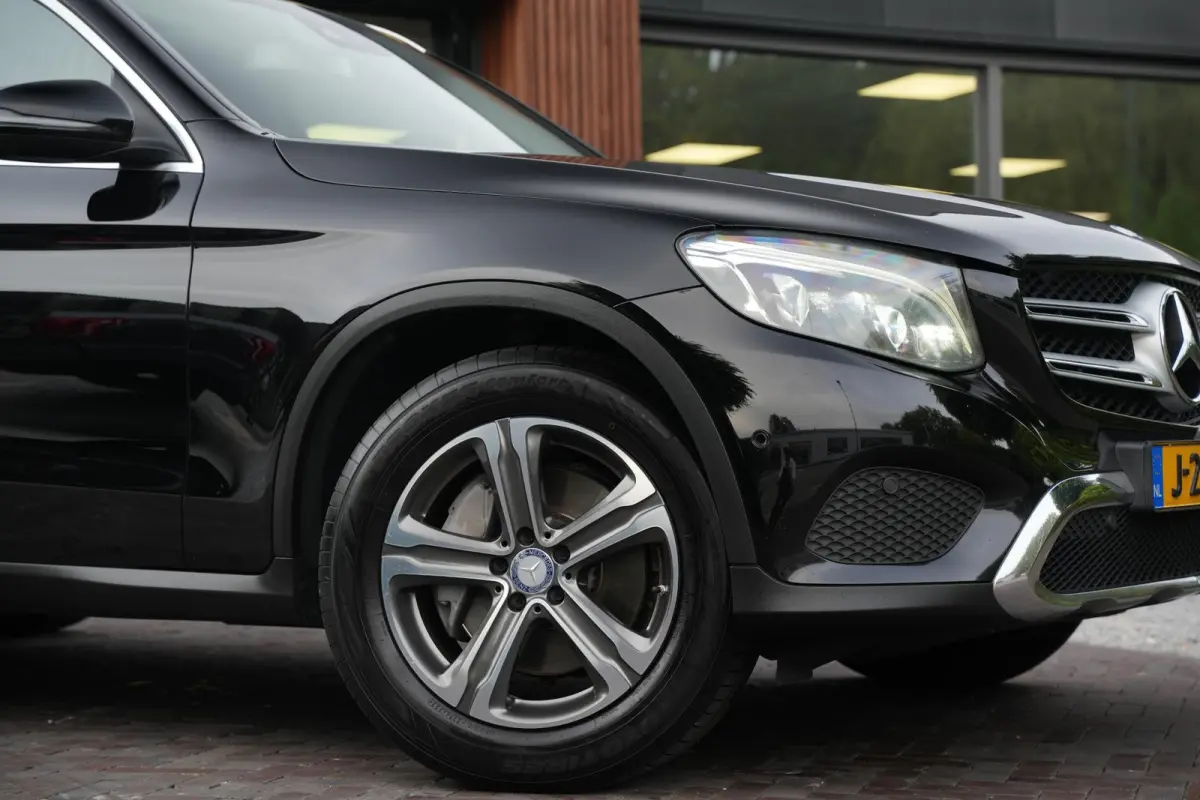 250 d 4MATIC Prestige Panoramadak Leer Stoelverwarming PDC 17''LM