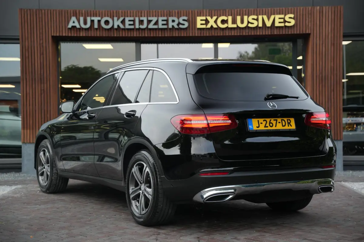 250 d 4MATIC Prestige Panoramadak Leer Stoelverwarming PDC 17''LM