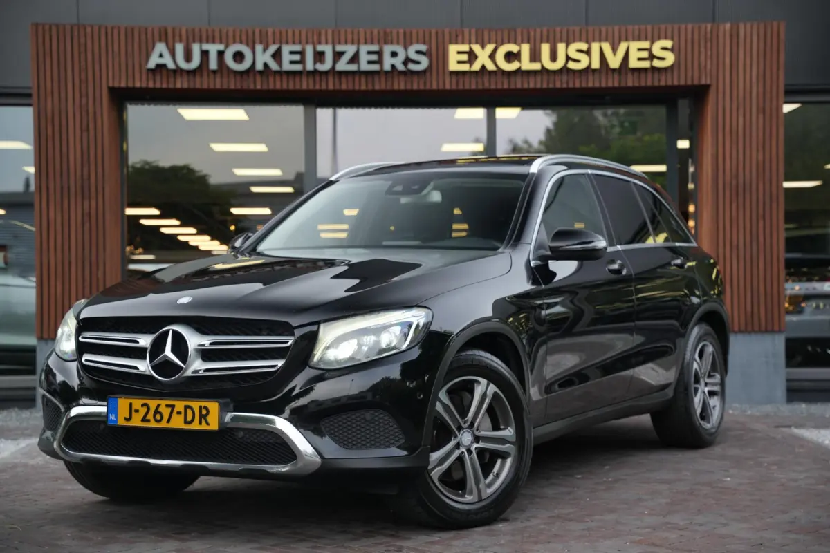 250 d 4MATIC Prestige Panoramadak Leer Stoelverwarming PDC 17''LM