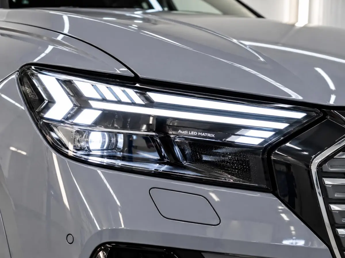 40 Launch Edition S Competition SoH 97%SONOS Carplay Navi PDC VA  CAmera S-2 x S-Line 20" LM Velgen Navi Virtual Adaptive Cruise Ambiente Premium Trekhaak