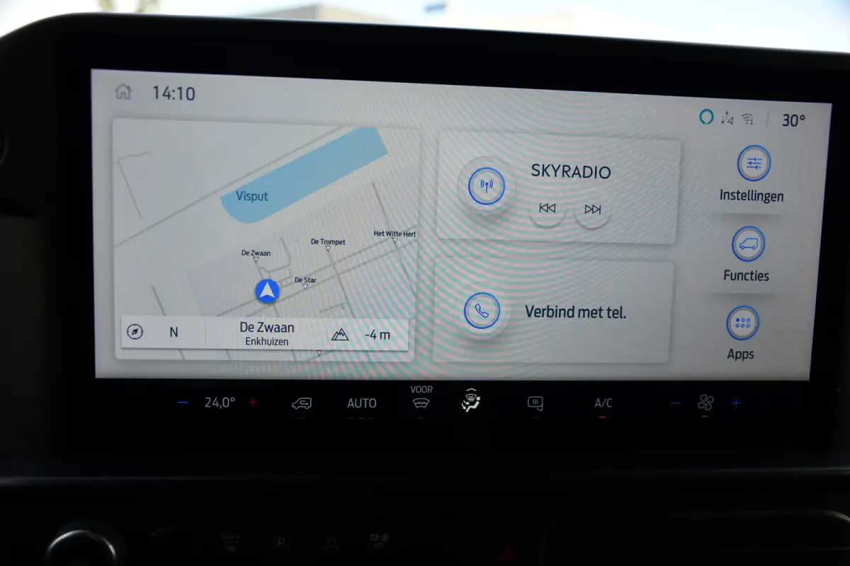 300 2.0 TDCI L1H1 Black Edition Cruise, Camera, Carplay, LED, 136pk, Automaat, NAVI, Airco, Multimedia, Uniek!