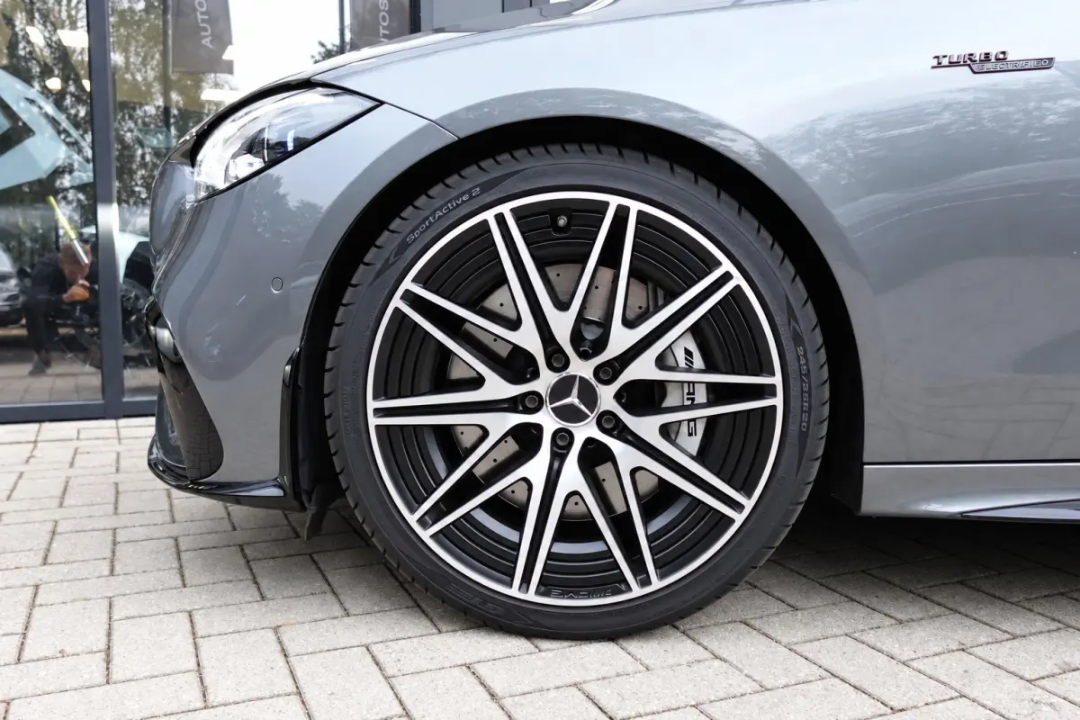 AMG 43 4MATIC PANO BURMESTER 360 VOL