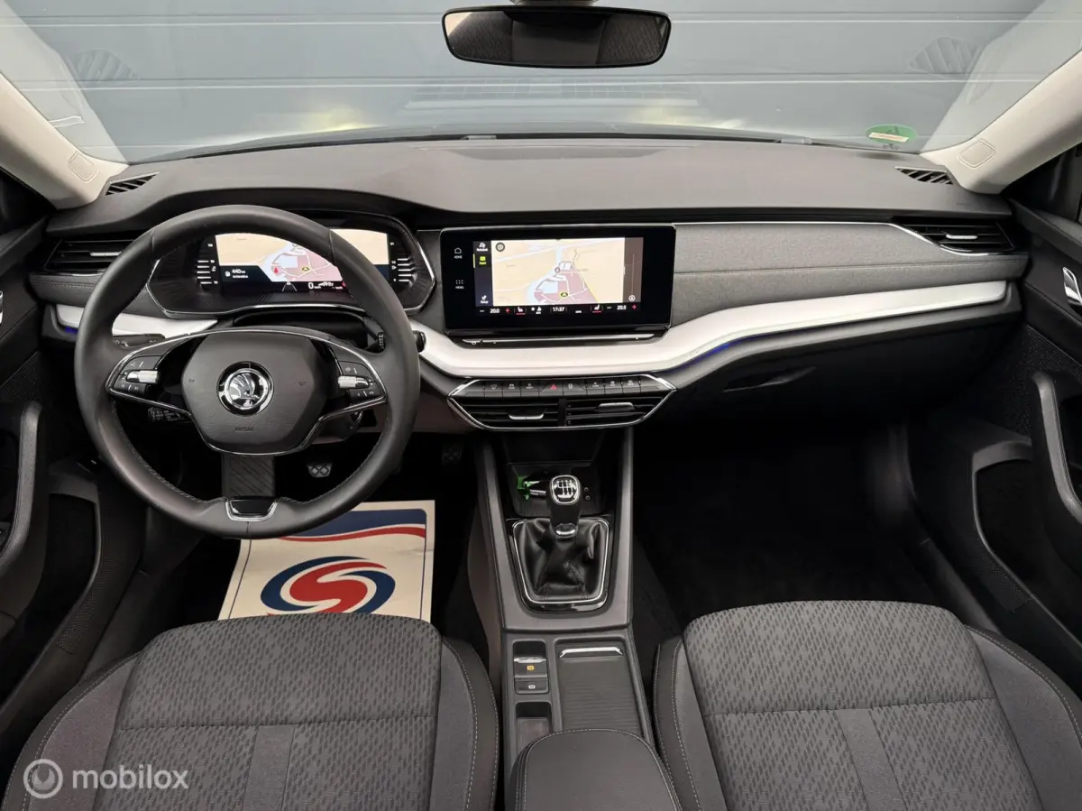 1.0 TSI Business Edition Plus Pano Trekhk
