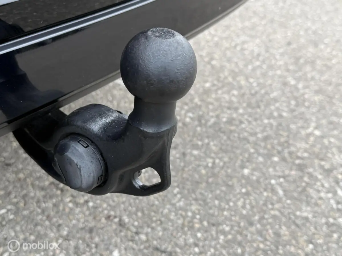 1.0 TSI Business Edition Plus Pano Trekhk
