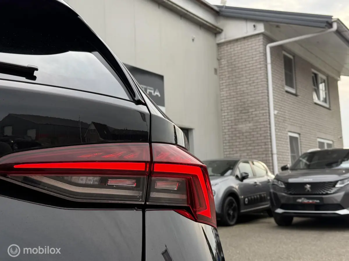 1.5 e-TSI Sportline Aut. Trekhk Schaalstoellen