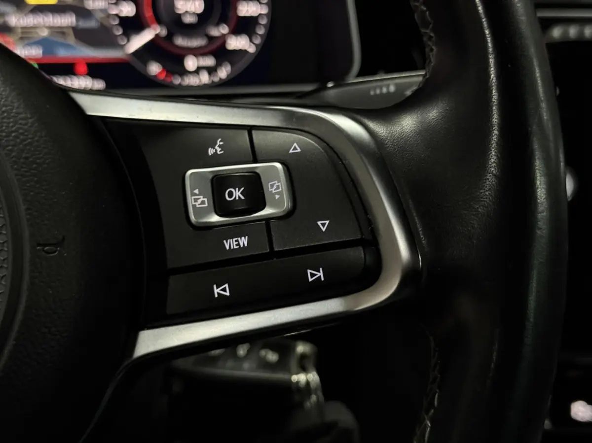 1.5 TSI 2x R-Line|NL|Dealer|CarPlay|DSG