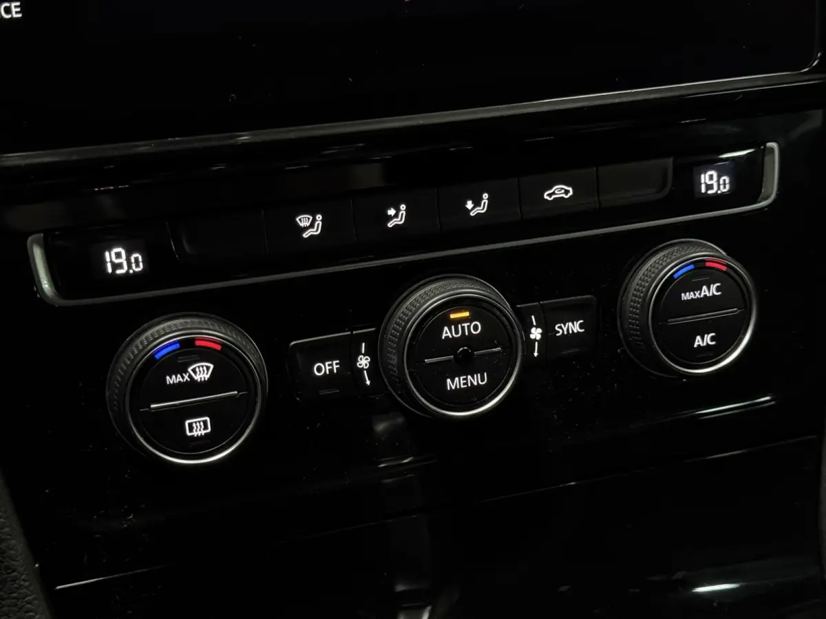 1.5 TSI 2x R-Line|NL|Dealer|CarPlay|DSG