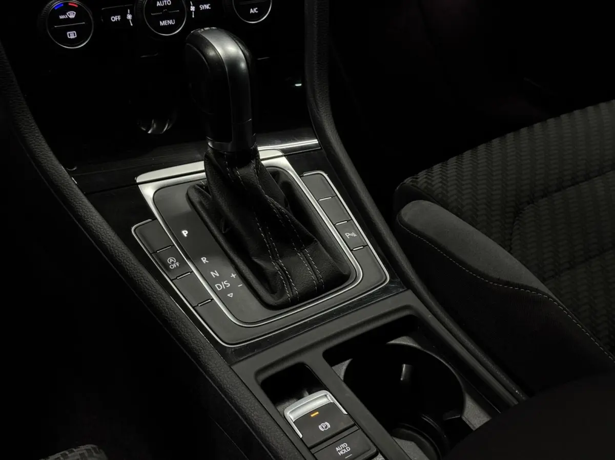 1.5 TSI 2x R-Line|NL|Dealer|CarPlay|DSG