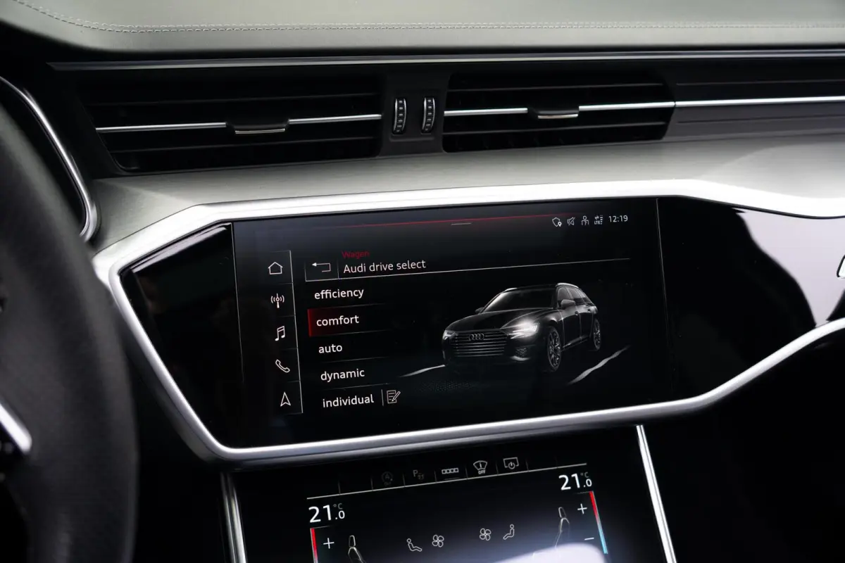 55 quattro TFSI 340PK|2e Eig.|Bang & Olufson 4D|Achteras besturing|BTW|Matrix|RS-Zetels|Panorama|Trekhaak|Dealer Onderhouden