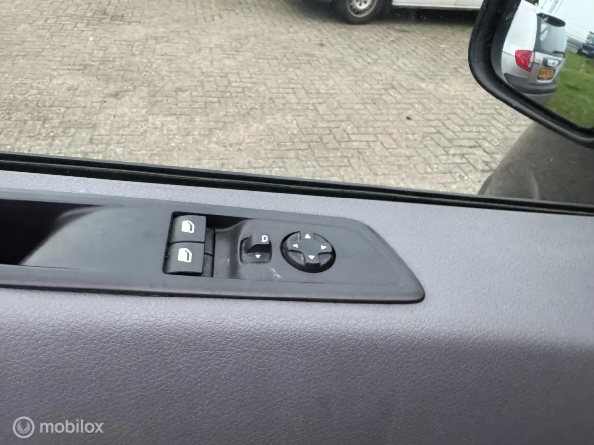 Bestel 226S 1.6 BlueHDI 115 Premium