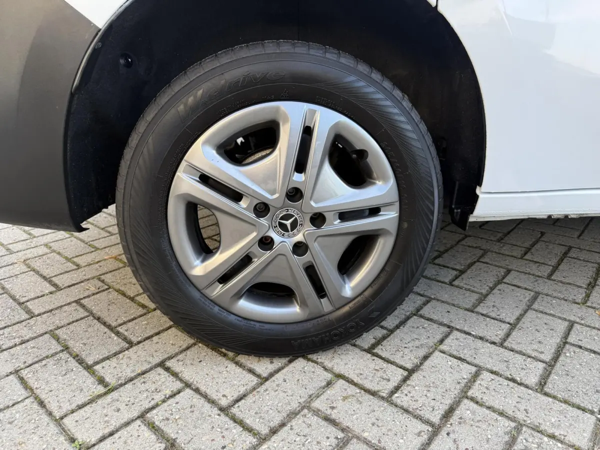 bestel 110 Airco*Cruise*Pdc*3 Zits*Stoelverw.Apple Carplay