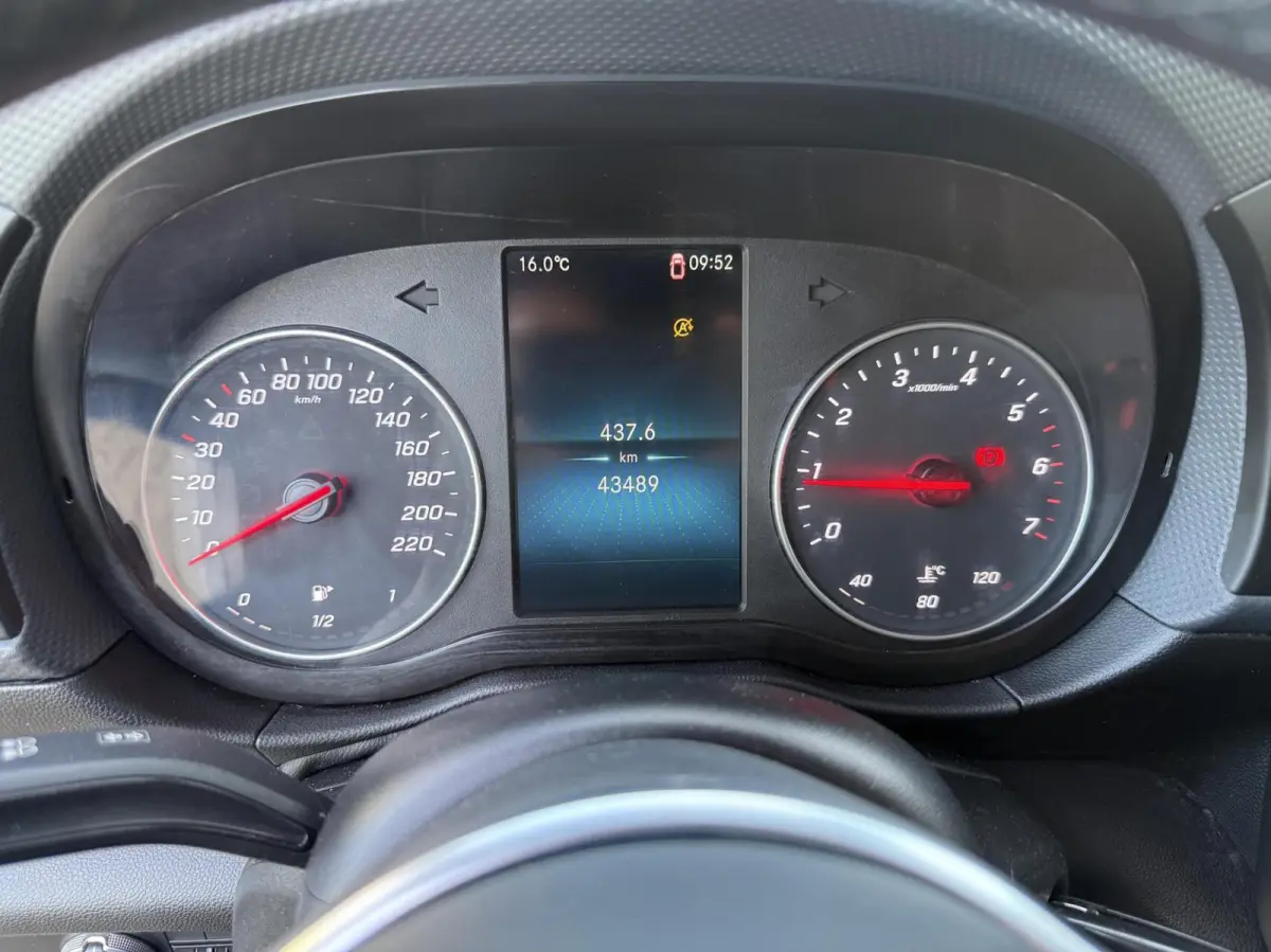 bestel 110 Airco*Cruise*Pdc*3 Zits*Stoelverw.Apple Carplay