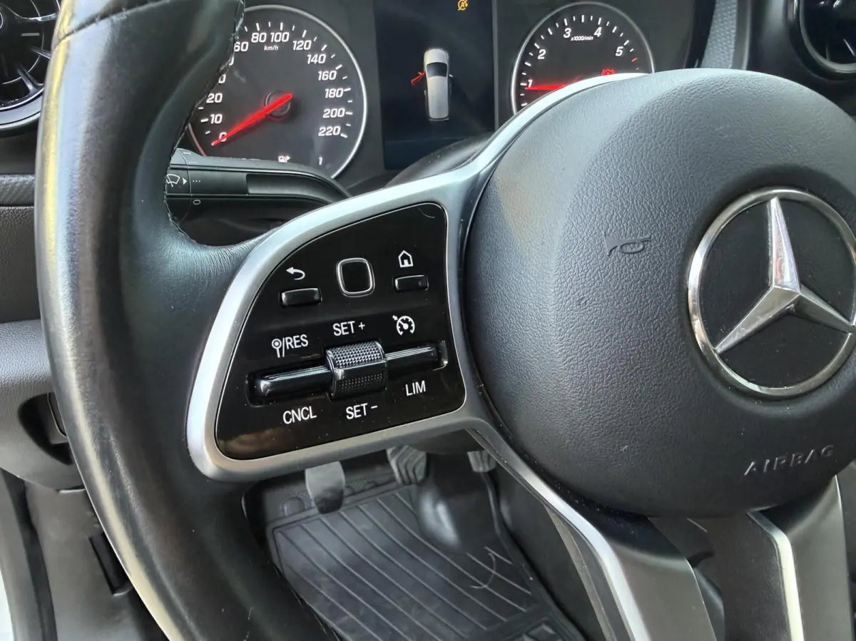 bestel 110 Airco*Cruise*Pdc*3 Zits*Stoelverw.Apple Carplay