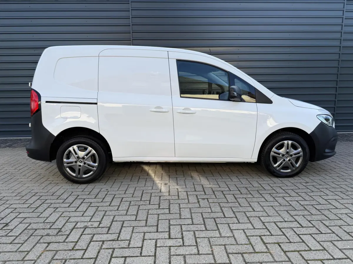 bestel 110 Airco*Cruise*Pdc*3 Zits*Stoelverw.Apple Carplay