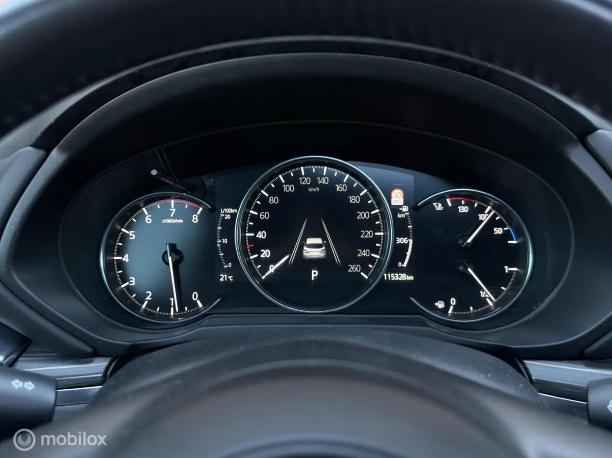 2.0 SkyActiv-G 165 Signature | Glas Schuifdak | 360° Camera | Leer | Stuurverw. | Stoelventilatie | Stoelverw.