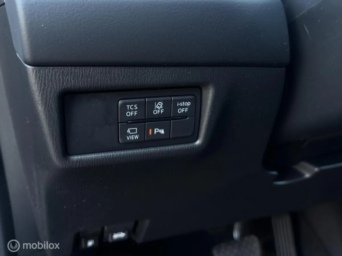 2.0 SkyActiv-G 165 Signature | Glas Schuifdak | 360° Camera | Leer | Stuurverw. | Stoelventilatie | Stoelverw.