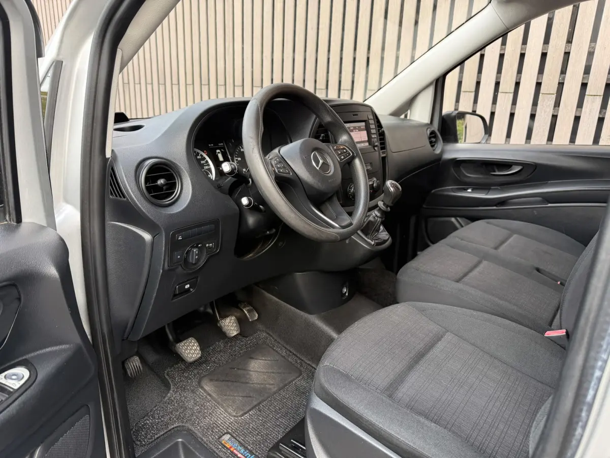 109 CDI Extra Lang / Dubbele Cabine / Camera / Cruise / PDC / Airco