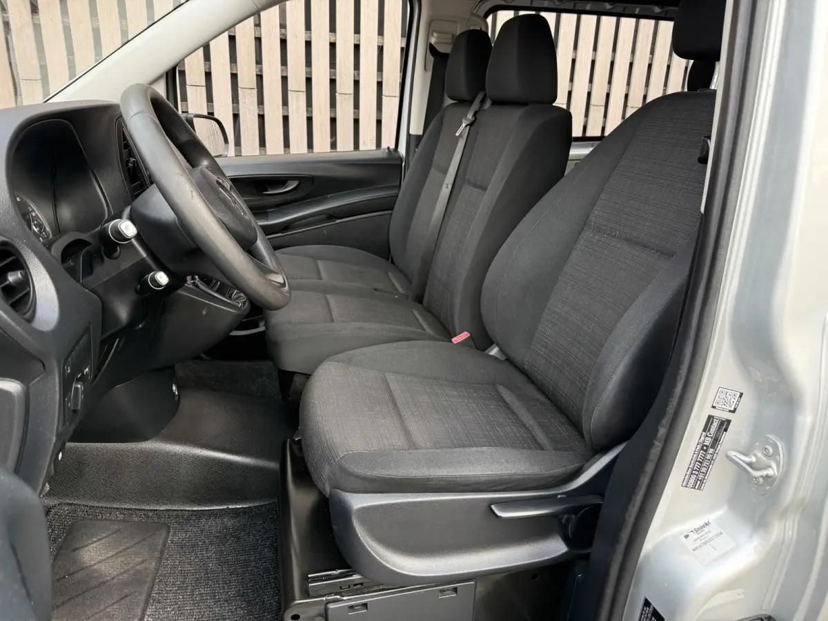 109 CDI Extra Lang / Dubbele Cabine / Camera / Cruise / PDC / Airco