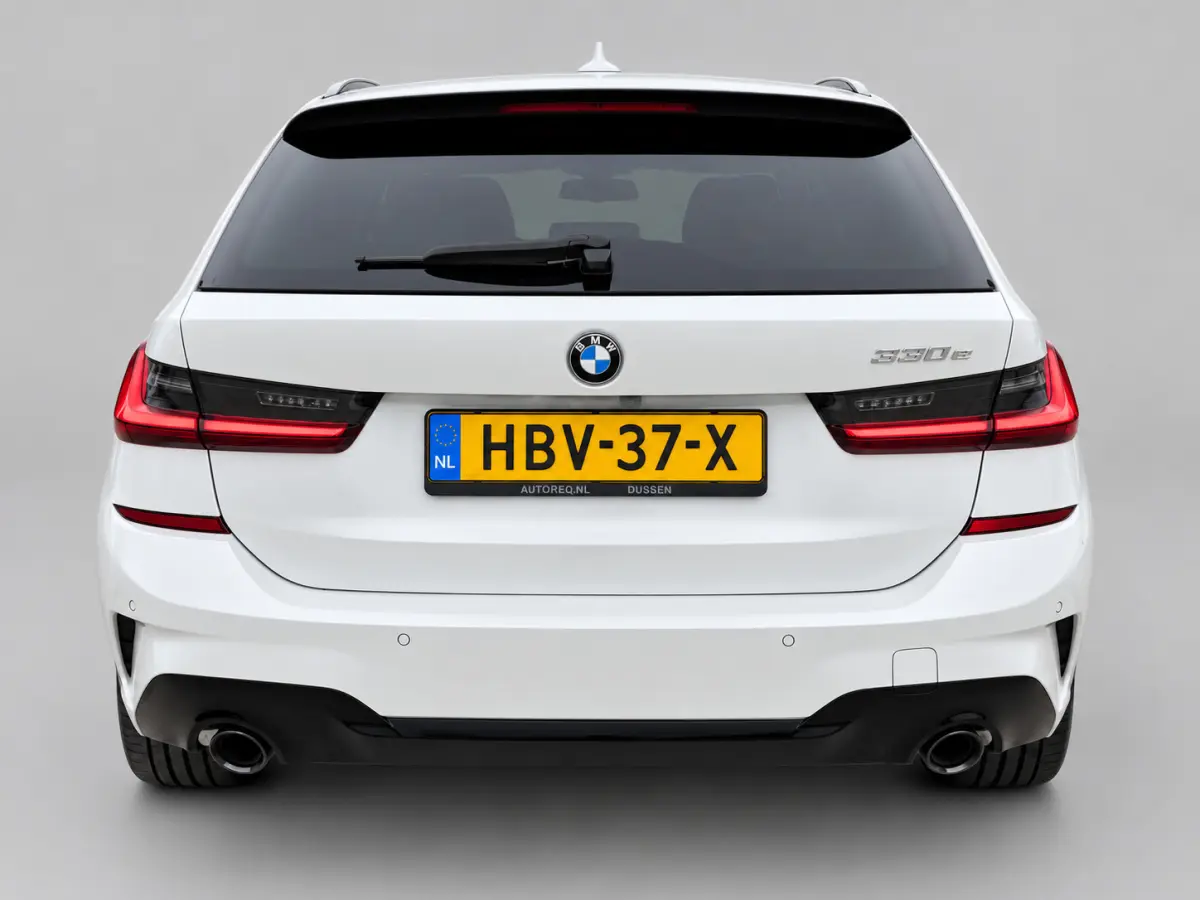 330e Business Edition Plus - M Sport - Leder - Navigatie - Camera - Cruise - Clima - Elektr Trekhaak