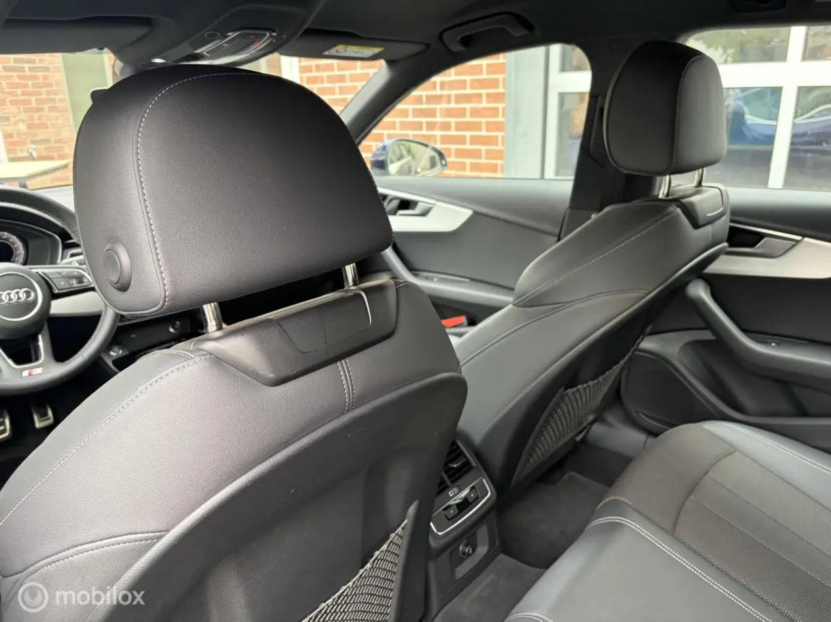 35TFSI S-line|Wegklapbare Trekhaak|Carplay|Elect Achterklep. Audi A4 Avant 35 TFSI S-line|Wegklapbare Trekhaak|Carplay|Elect Achterklep.